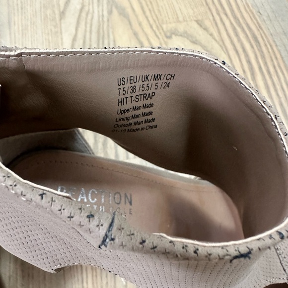 Women's Taupe Peep-Toe Block Heel Lace Sandals with Cutouts - Picture 5 of 6